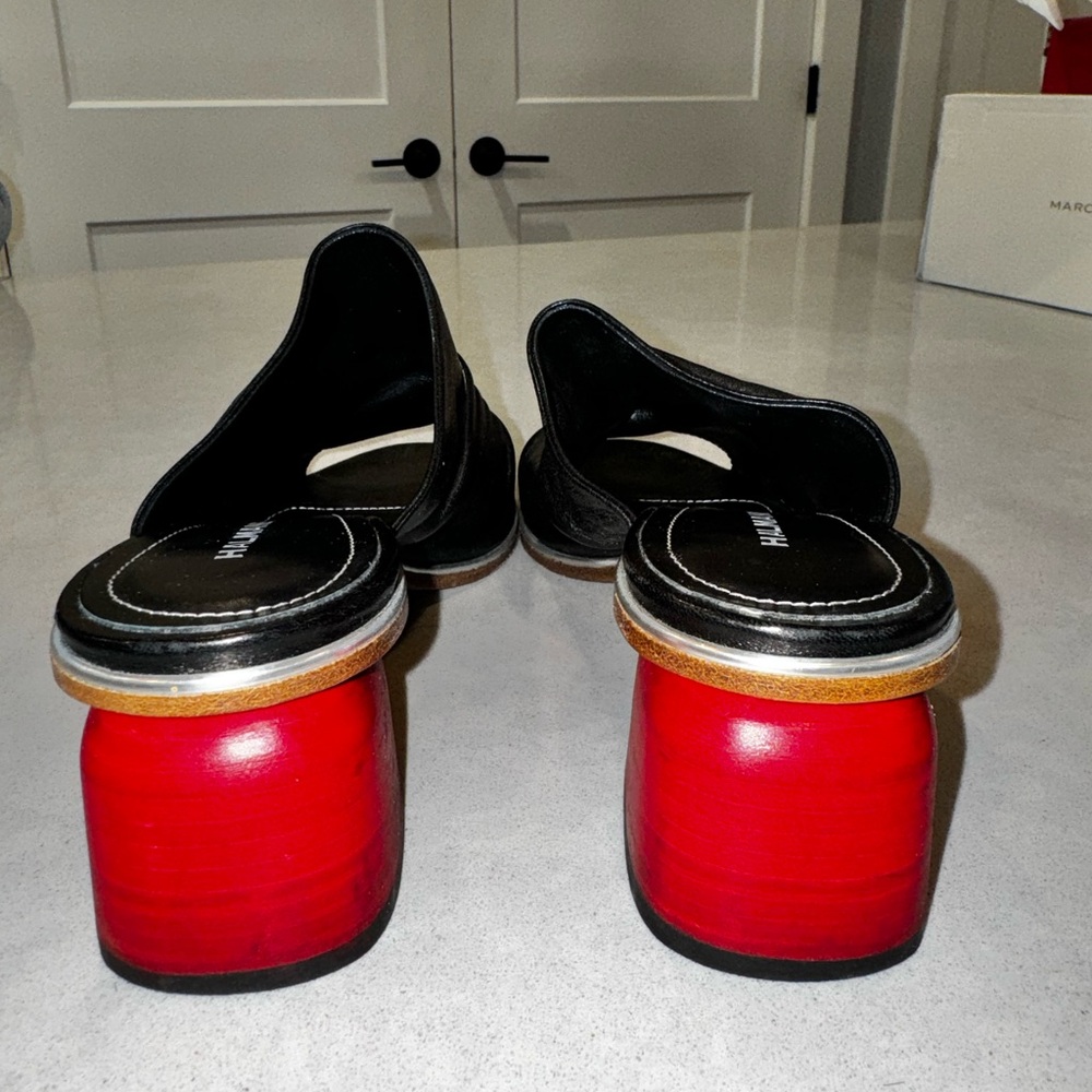 Halmanera, soft leather, slip on sandal - Picture 4 of 6
